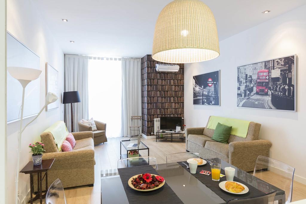 Smartrental Madrid Gran Via Apartments Екстериор снимка